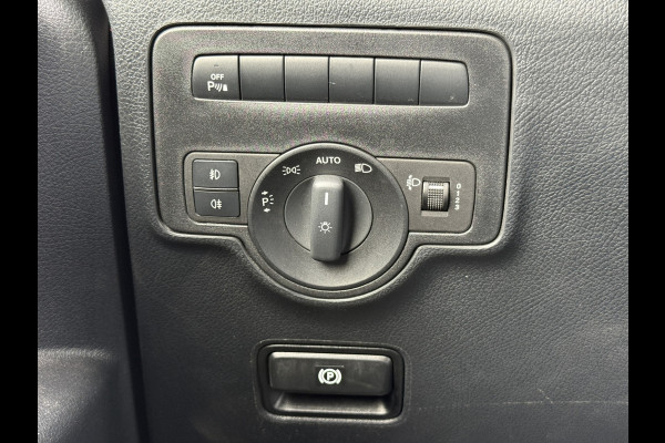 Mercedes-Benz Vito 116 1.9 CDI Automaat L3 XL Climate Control Cruise Control Camera Stoelverwarming Parkeersensoren voor achter