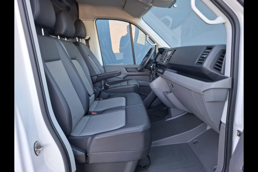 Volkswagen Crafter 35 2.0 TDI L3H3 Highline AIRCO / CRUISE CONTROLE / 3 ZITS / NAVI / CARPLAY