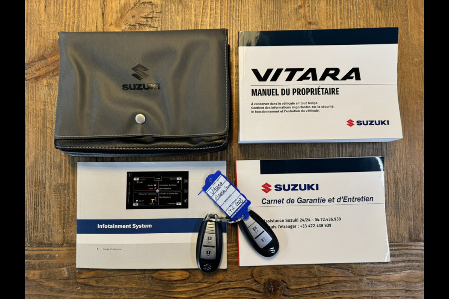 Suzuki Vitara 1.5 Hybrid Style Rhino Edition Automaat Pano Camera Adaptive Cruise Stoelverw