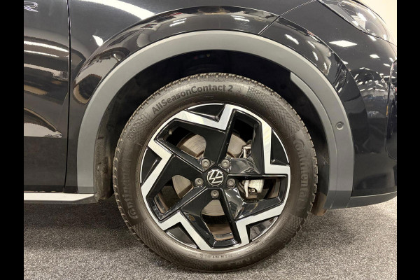 Volkswagen T-Roc 1.5 eTsi R-Line First Edition*Winterpakket*Camera*IQ-Light*