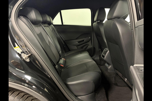 Volkswagen T-Roc 1.5 eTsi R-Line First Edition*Winterpakket*Camera*IQ-Light*