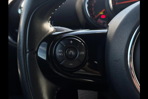 MINI Clubman 1.5 One Chili 5drs (Goed OnderH, StoelV, Carplay (optioneel), Leder, StoelV, Climate Con, Etc)