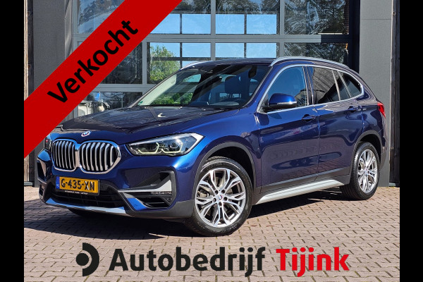 BMW X1 sDrive20i VDL Nedcar Edition | LED | Trekhaak | Leder | Stoelverwarming | Camera | Elek. achterklep |