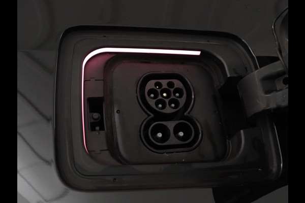 BMW i3 Basis 120Ah 42 kWh | SOH 85 % | Navigatie | LED | Harman Kardon | Stoelverwaming |