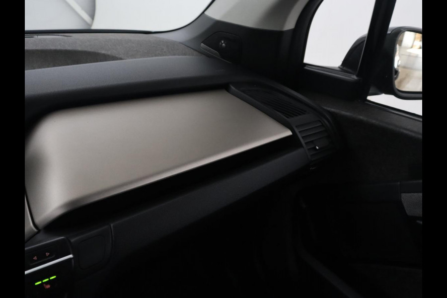 BMW i3 Basis 120Ah 42 kWh | SOH 85 % | Navigatie | LED | Harman Kardon | Stoelverwaming |