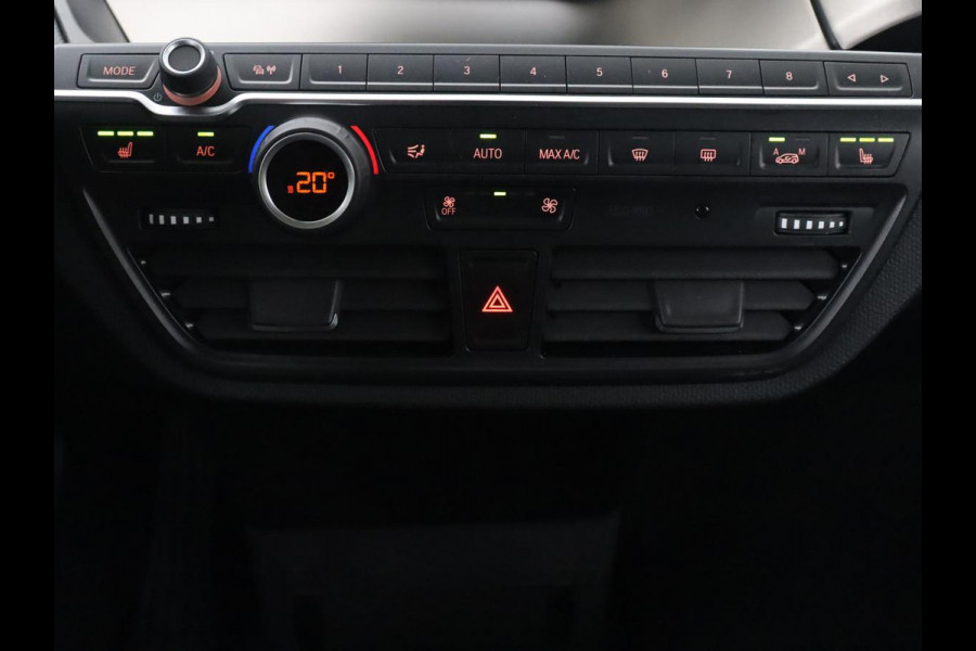 BMW i3 Basis 120Ah 42 kWh | SOH 85 % | Navigatie | LED | Harman Kardon | Stoelverwaming |