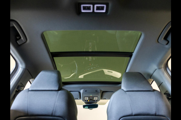 Audi Q4 e-tron 40 Launch edition Advanced Plus 77 kWh / 204pk / Panorama dak / Warmtepomp / Head-up display / Stoelverwarming /