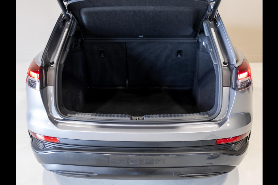 Audi Q4 e-tron 40 Launch edition Advanced Plus 77 kWh / 204pk / Panorama dak / Warmtepomp / Head-up display / Stoelverwarming /