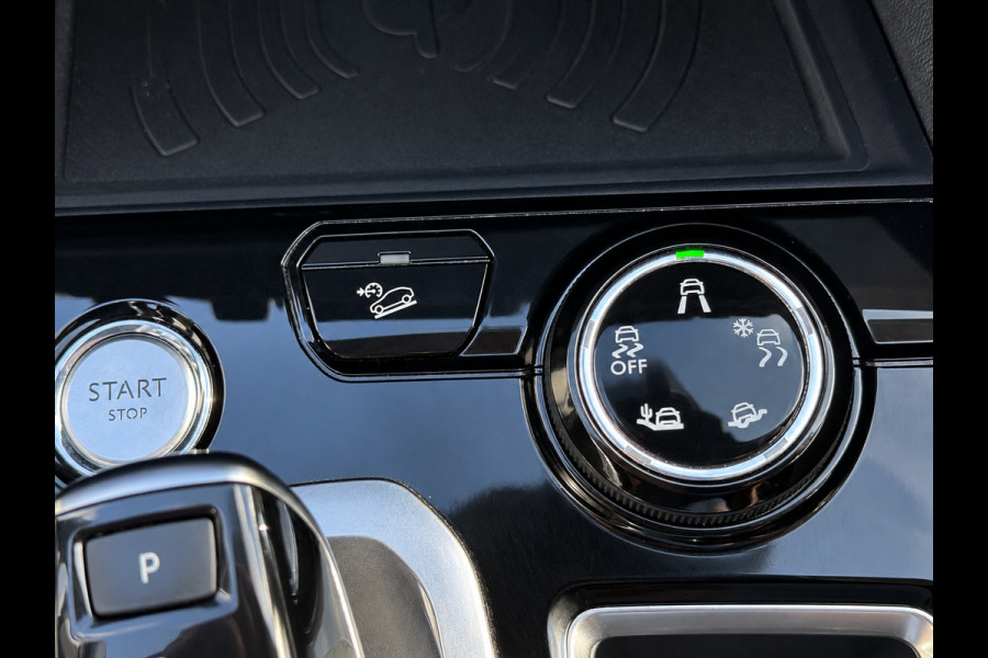Peugeot 5008 1.6 e-THP GT-Line Panoma_Luxe leder_Camera_Led