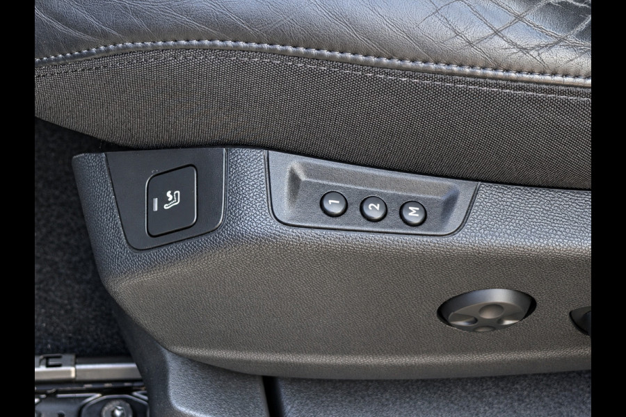 Peugeot 5008 1.6 e-THP GT-Line Panoma_Luxe leder_Camera_Led