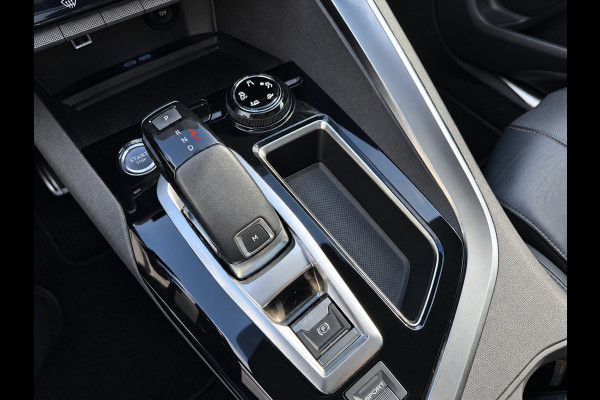 Peugeot 5008 1.6 e-THP GT-Line Panoma_Luxe leder_Camera_Led