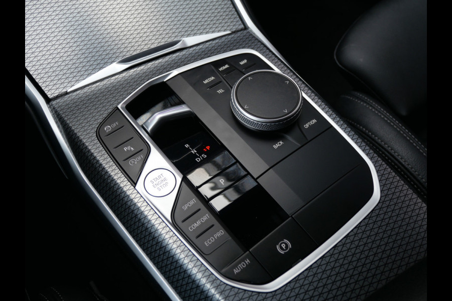 BMW 3 Serie Touring 318i M-SPORT | FACELIFT | CURVED | LEER | SHADOW | BTW-AUTO!!