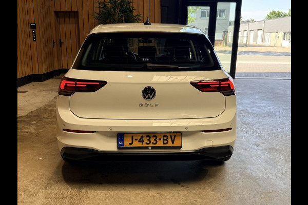 Volkswagen Golf 1.5 TSI Life Navi. Apple-carplay. PDC. Adaptive-cruise, 82500 KM met NAP