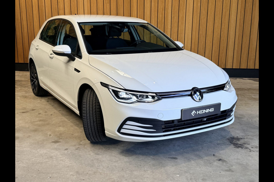 Volkswagen Golf 1.5 TSI Life Navi. Apple-carplay. PDC. Adaptive-cruise, 82500 KM met NAP