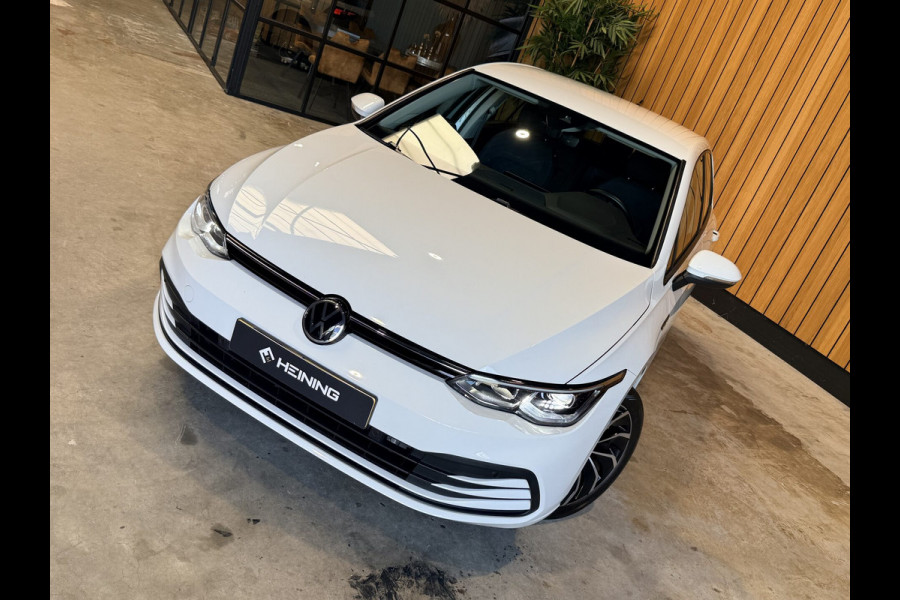 Volkswagen Golf 1.5 TSI Life Navi. Apple-carplay. PDC. Adaptive-cruise, 82500 KM met NAP