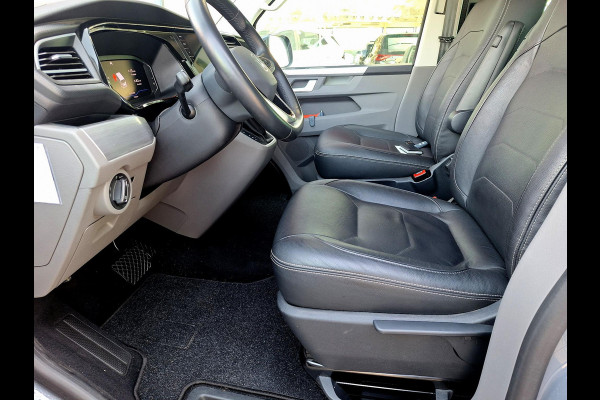 Volkswagen Transporter 2.0 TDI L2H1 30 DC Bulli Automaat | NL-Auto | Trekhaak | Blindspot | Park Assist | Airbag-Pack |