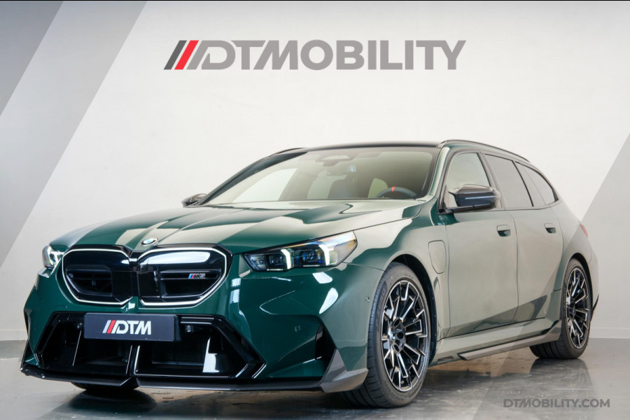 BMW 5 Serie Touring M5 | M-Drivers & Performance Pack | Keramisch | Akrapovič | Goodwood Grün |