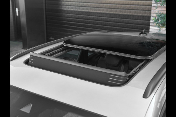 Audi Q4 e-tron 50 quattro S-Line 77 kWh Leren Bekleding Panoramadak ACC Matrix 21 inch Velgen