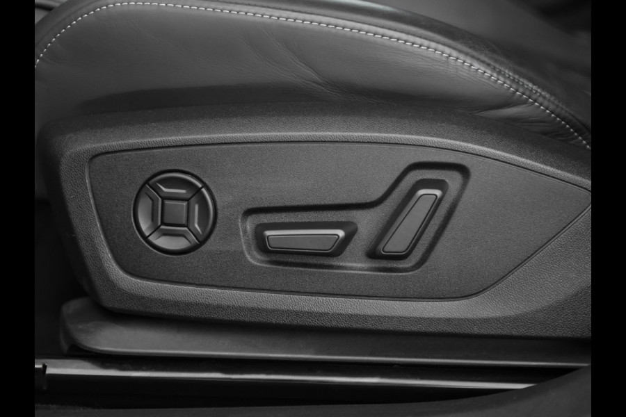 Audi Q4 e-tron 50 quattro S-Line 77 kWh Leren Bekleding Panoramadak ACC Matrix 21 inch Velgen