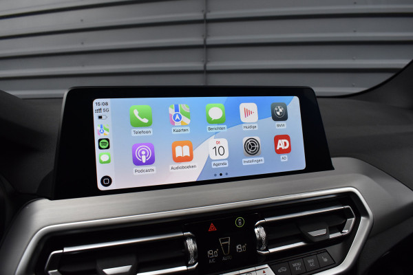 BMW X3 xDrive30e M Sport | Pano | 21'' Wielen | Camera | CarPlay | Head-Up | Stoelverwarming | Sfeerverlichting |