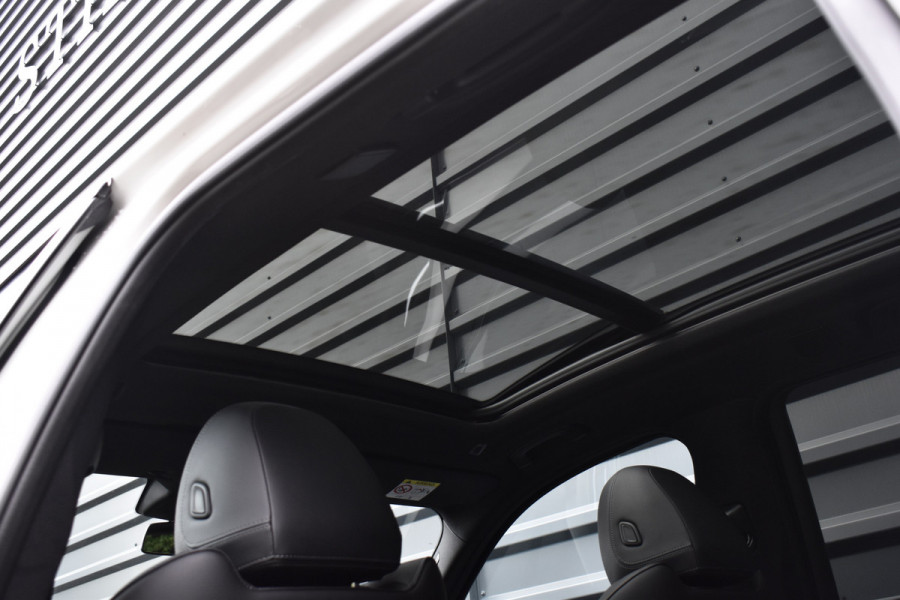 BMW X3 xDrive30e M Sport | Pano | 21'' Wielen | Camera | CarPlay | Head-Up | Stoelverwarming | Sfeerverlichting |