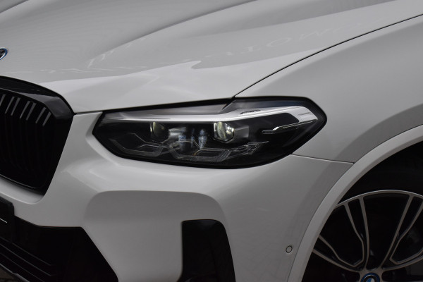 BMW X3 xDrive30e M Sport | Pano | 21'' Wielen | Camera | CarPlay | Head-Up | Stoelverwarming | Sfeerverlichting |