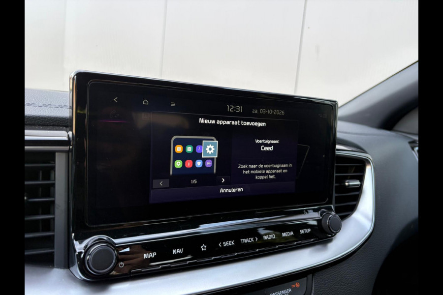 Kia Ceed 1.5 T-GDi 140PK Automaat GT-Line 12-2025!/Navigatie/Adapt.-cruise/Keyfree/Winter-pack