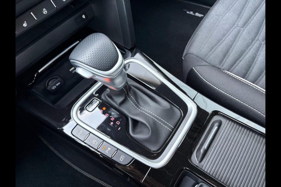 Kia Ceed 1.5 T-GDi 140PK Automaat GT-Line 12-2025!/Navigatie/Adapt.-cruise/Keyfree/Winter-pack