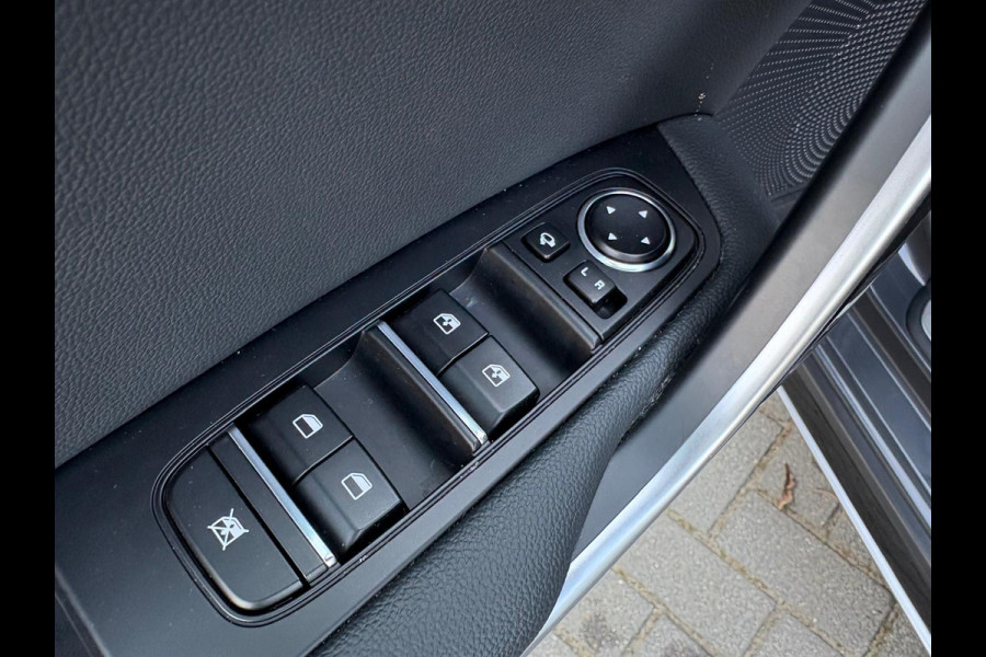 Kia Ceed 1.5 T-GDi 140PK Automaat GT-Line 12-2025!/Navigatie/Adapt.-cruise/Keyfree/Winter-pack