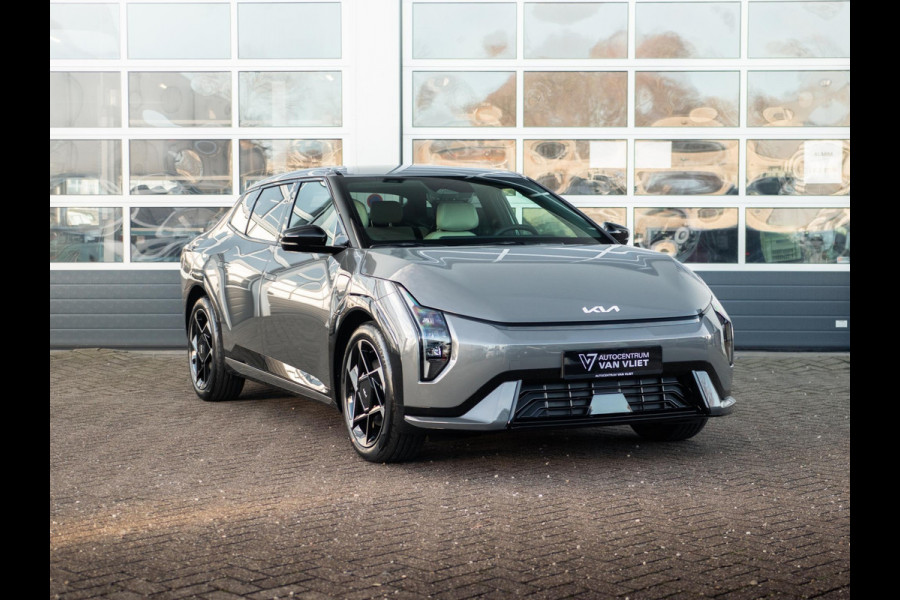 Kia EV4 Fastback GT-Line Business Edition 81.4 kWh | Direct leverbaar | Gunstige fiscale waarde! | Navi. | Clima. | Adapt. Cruise. | Stoel&Stuur Verwarming | Dodehoekassistentie | GT-Line Vegan Lederen Stoelbekleding