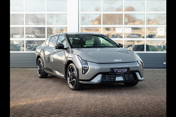 Kia EV4 Fastback GT-Line Business Edition 81.4 kWh | Direct leverbaar | Gunstige fiscale waarde! | Navi. | Clima. | Adapt. Cruise. | Stoel&Stuur Verwarming | Dodehoekassistentie | GT-Line Vegan Lederen Stoelbekleding