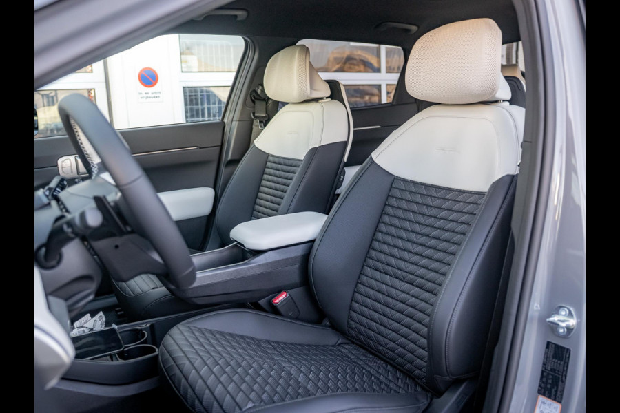 Kia EV4 Fastback GT-Line Business Edition 81.4 kWh | Direct leverbaar | Gunstige fiscale waarde! | Navi. | Clima. | Adapt. Cruise. | Stoel&Stuur Verwarming | Dodehoekassistentie | GT-Line Vegan Lederen Stoelbekleding