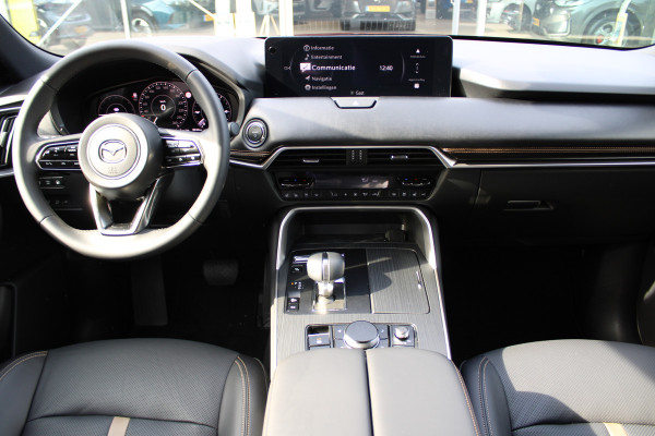 Mazda CX-60 2.5 e-SkyActiv PHEV Homura Plus | Panoramadak | BOSE | HUD | Trekhaak | Stoelventilatie/verwarming