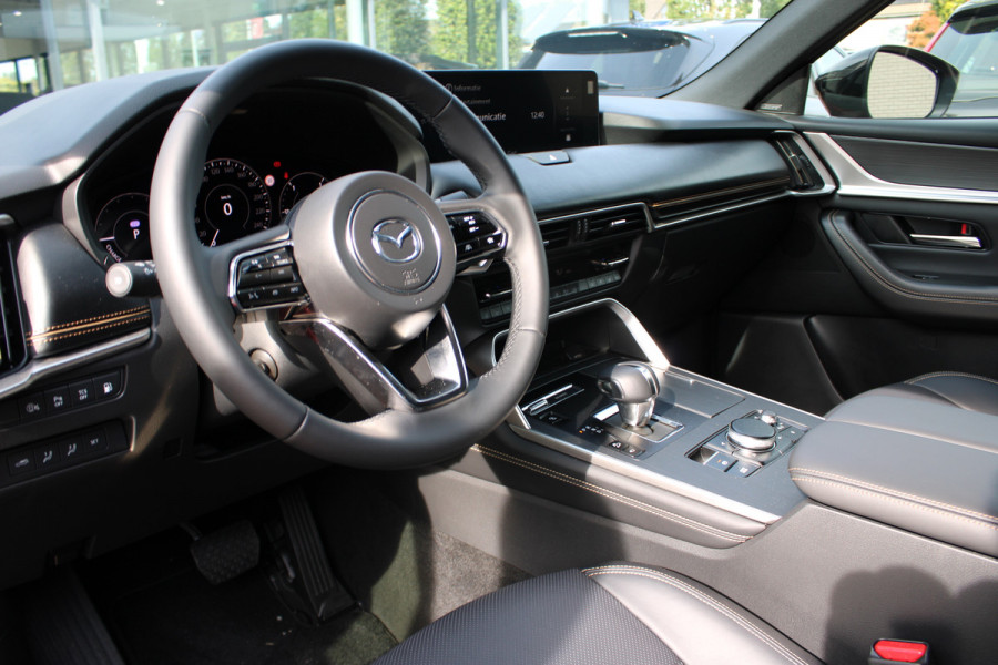 Mazda CX-60 2.5 e-SkyActiv PHEV Homura Plus | Panoramadak | BOSE | HUD | Trekhaak | Stoelventilatie/verwarming
