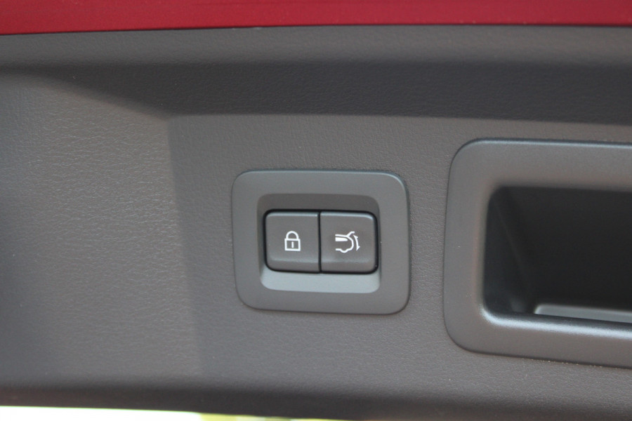 Mazda CX-60 2.5 e-SkyActiv PHEV Homura Plus | Panoramadak | BOSE | HUD | Trekhaak | Stoelventilatie/verwarming