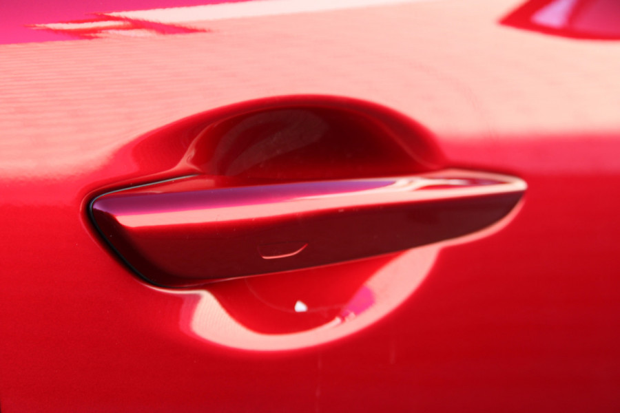 Mazda CX-60 2.5 e-SkyActiv PHEV Homura Plus | Panoramadak | BOSE | HUD | Trekhaak | Stoelventilatie/verwarming