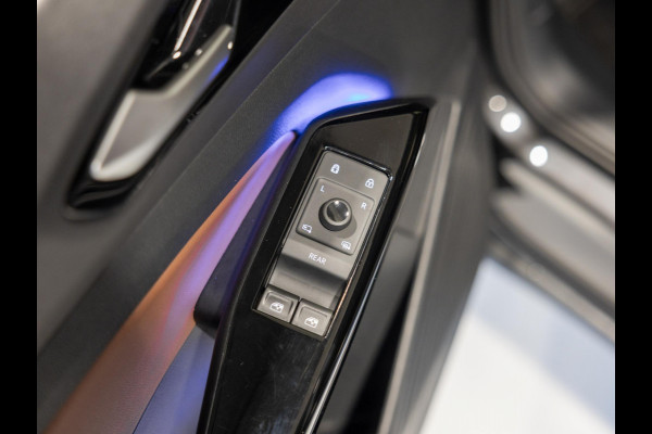 Volkswagen ID.4 Family 77 kWh / 204pk / Panorama dak / Trekhaak / Stoel en stuur verwarming /