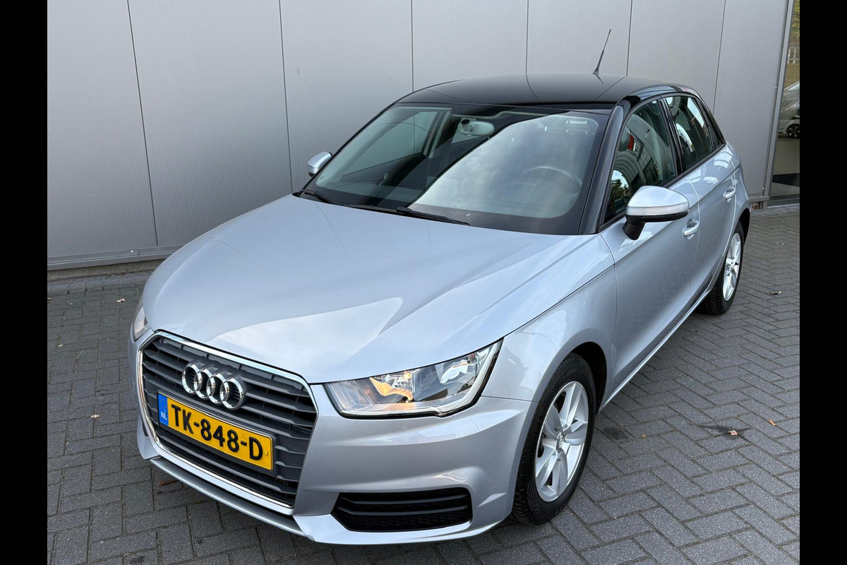 Audi A1 Sportback 95PK TFSI Pro Line Bi-Tone/Navigatie/Bluetooth/Cruise-control