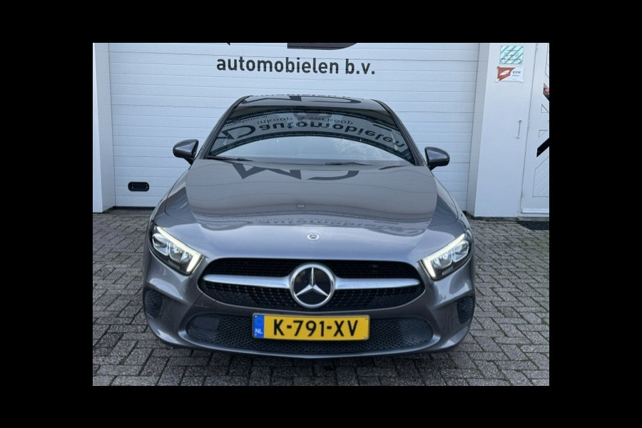 Mercedes-Benz A-Klasse 180 Business Solution Luxury-Digital dash- BTW - sfeerverlichting-Automaat-Dealer onderhouden-1e eigenaar