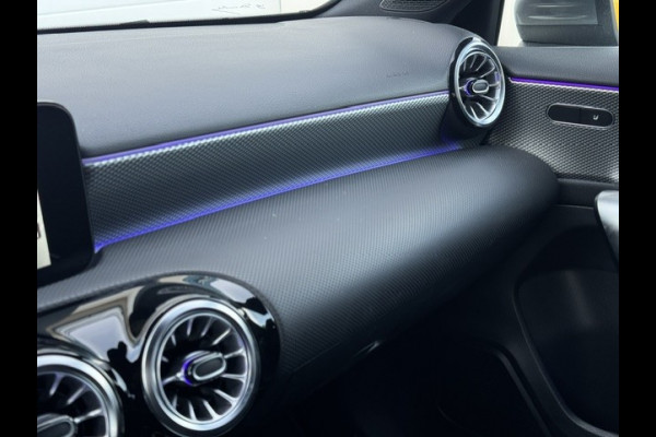Mercedes-Benz A-Klasse 180 Business Solution Luxury-Digital dash- BTW - sfeerverlichting-Automaat-Dealer onderhouden-1e eigenaar
