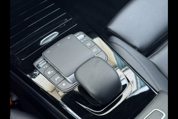 Mercedes-Benz A-Klasse 180 Business Solution Luxury-Digital dash- BTW - sfeerverlichting-Automaat-Dealer onderhouden-1e eigenaar