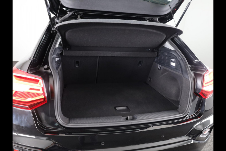 Audi Q2 35 TFSI Advanced edition 150 pk S-tronic | Navigatie | Parkeersensoren achter | Adaptieve cruise control | Autom. airco | Apple Carplay/Android Auto |