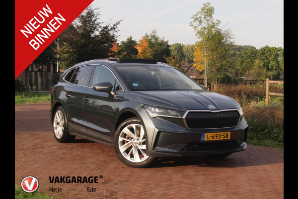 Škoda ENYAQ iV 80 | Panoramadak | Trekhaak | Camera | Warmtepomp | Sfeerverlichting | ACC | NL-Auto |