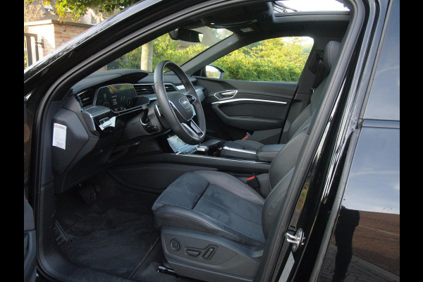 Audi e-tron Sportback 55 quattro S edition 95 kWh | Panoramadak | 360 Camera | Dubbele Laadpoort | Apple Carplay | ACC | NL-auto |