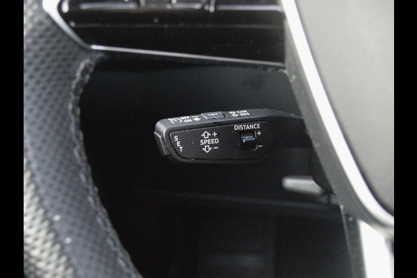 Audi e-tron Sportback 55 quattro S edition 95 kWh | Panoramadak | 360 Camera | Dubbele Laadpoort | Apple Carplay | ACC | NL-auto |