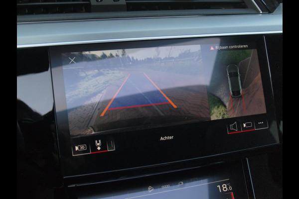 Audi e-tron Sportback 55 quattro S edition 95 kWh | Panoramadak | 360 Camera | Dubbele Laadpoort | Apple Carplay | ACC | NL-auto |
