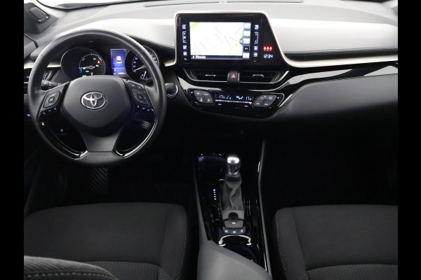 Toyota C-HR 1.8 Hybrid Style | Stuur- & Stoelverwarming | JBL Audio | Parkeersensoren Voor & Achter | Navigatie |
