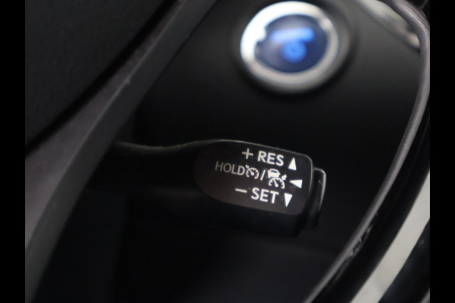Toyota C-HR 1.8 Hybrid Style | Stuur- & Stoelverwarming | JBL Audio | Parkeersensoren Voor & Achter | Navigatie |