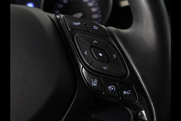 Toyota C-HR 1.8 Hybrid Style | Stuur- & Stoelverwarming | JBL Audio | Parkeersensoren Voor & Achter | Navigatie |