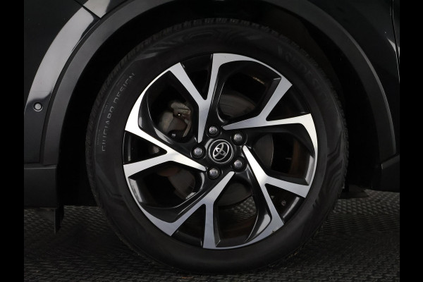 Toyota C-HR 1.8 Hybrid Style | Stuur- & Stoelverwarming | JBL Audio | Parkeersensoren Voor & Achter | Navigatie |